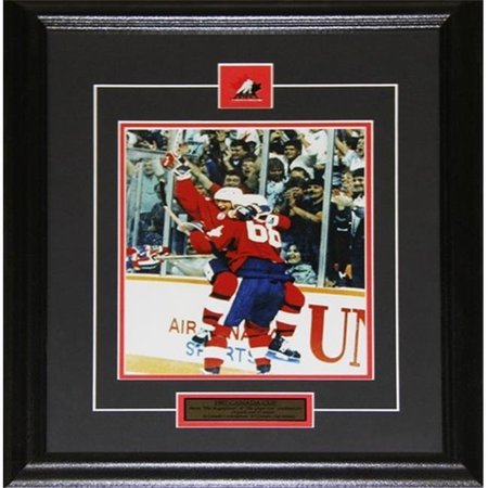 MIDWAY MEMORABILIA Midway Memorabilia 1987 Canada Cup Wayne Gretzky & Mario Lemieux 8X10 Frame 87cup_8x10